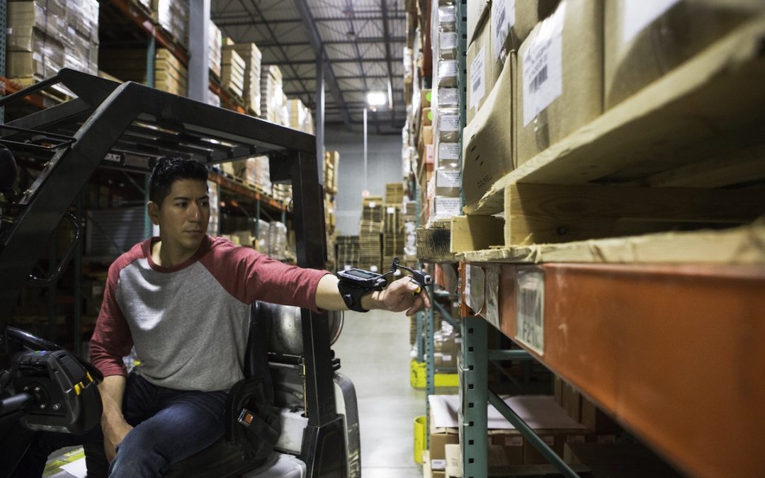 The Benefits of Wearable Technology in Your Warehouse