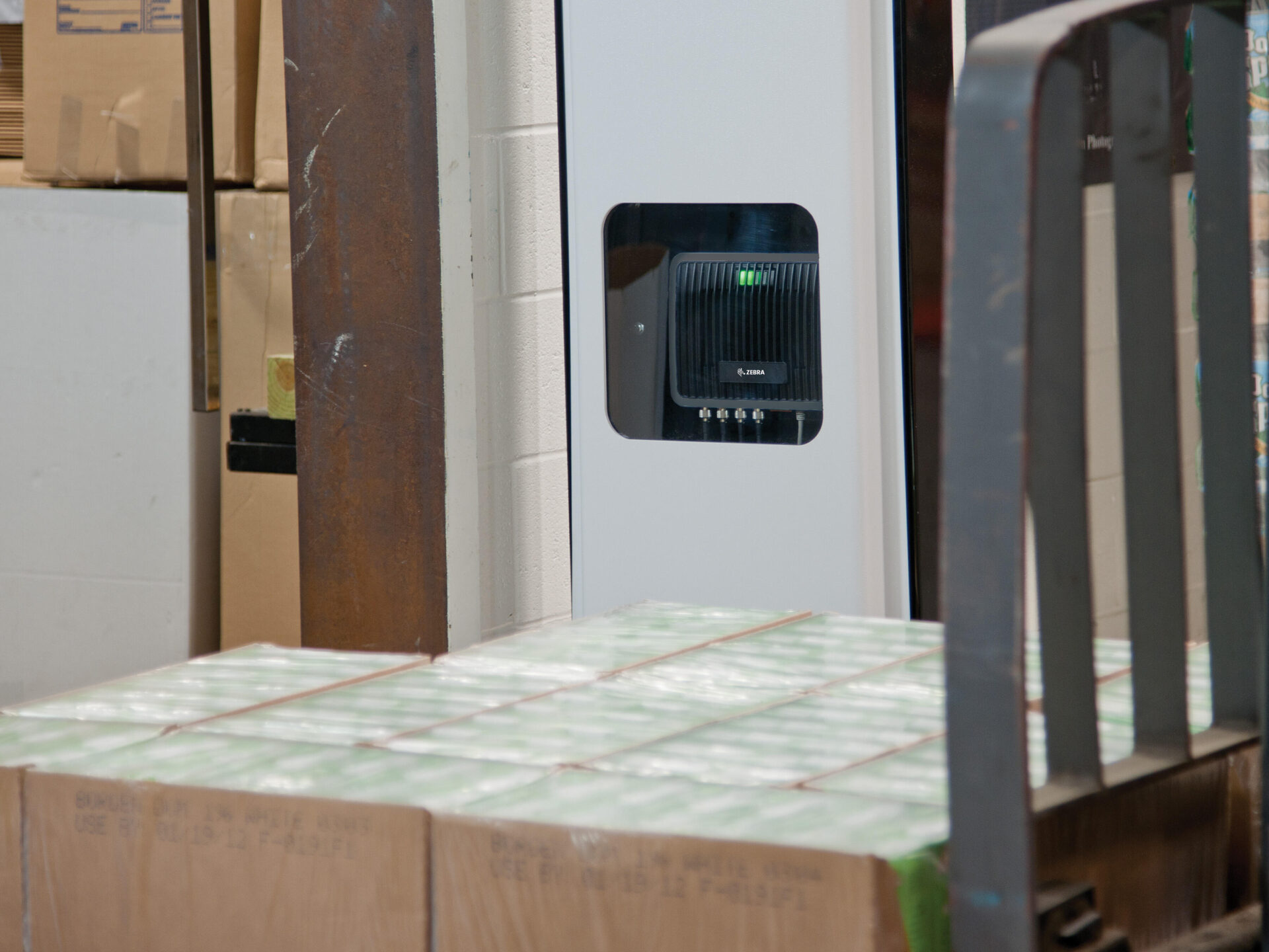 Zebra ZE511 with RFID label