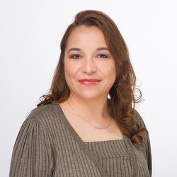 Maria Valenzuela